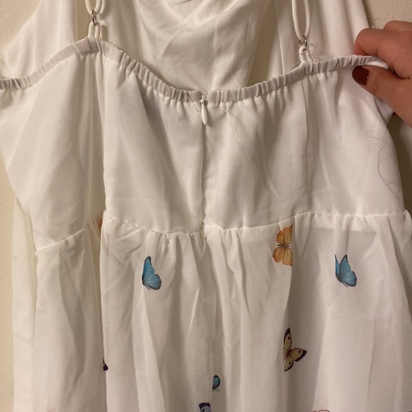 White butterfly zip dress - Picture 2 of 3